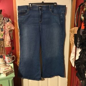 Torrid Bombshell Wide-leg Crop Jeans